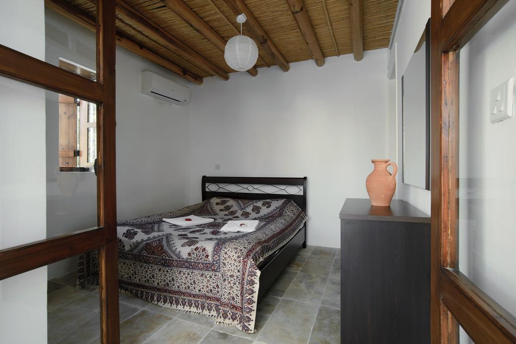 Palm Tree Oriental House And Homestay Polis Zimmer foto
